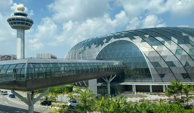 Los 10 mejores aeropuertos del mundo en 2025 (según los pasajeros)
