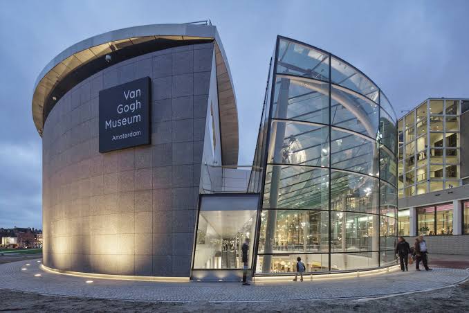 Las Pinturas Más Famosas del Museo Van Gogh en Ámsterdam: Análisis y Guía de Visita (2026)
