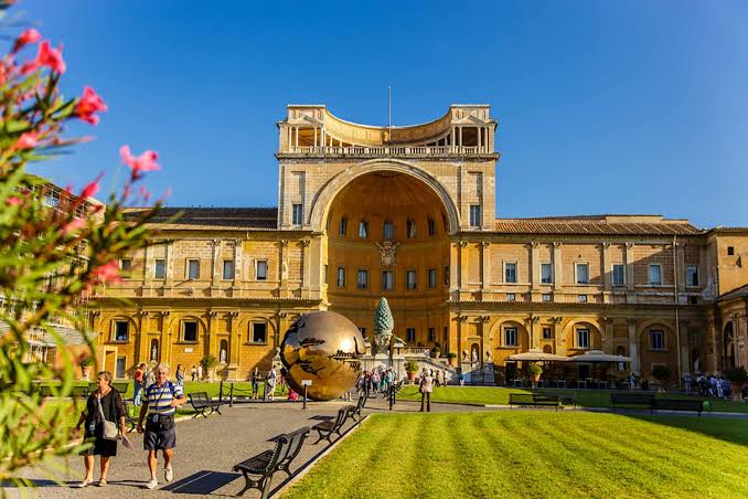 30 Obras de Arte Imprescindibles de los Museos Vaticanos y la Capilla Sixtina (Guía 2026)